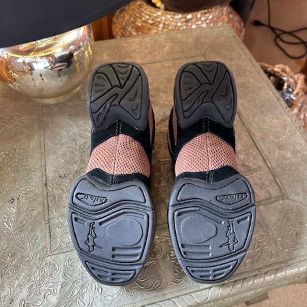 NEW – KELA CI Tip Top Black and Tan Dance Sneakers – 6.5 - Picture 4 of 4